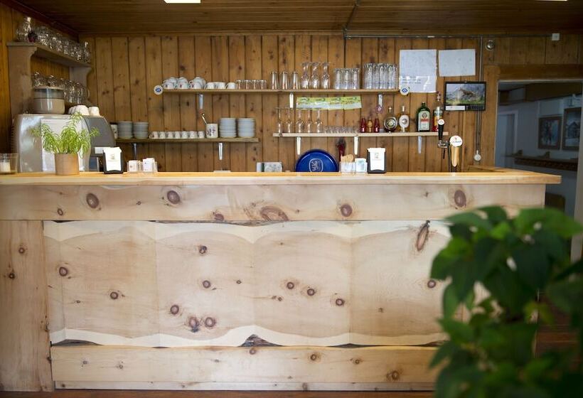 هتل Chalet Speciale Hostel