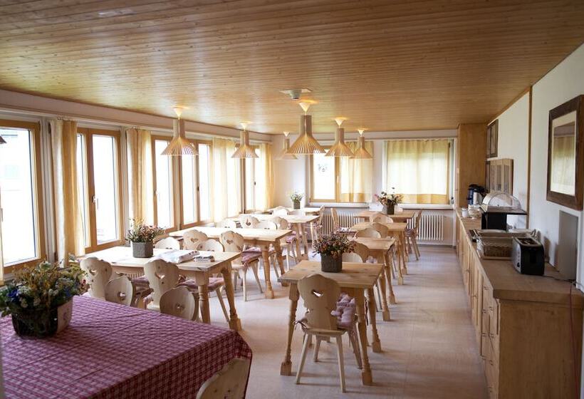 هتل Chalet Speciale Hostel