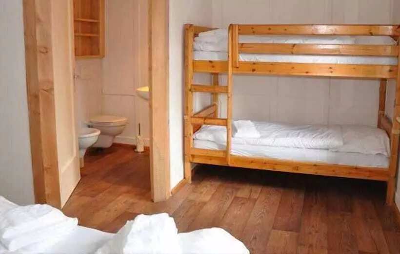 Hôtel Chalet Speciale   Hostel