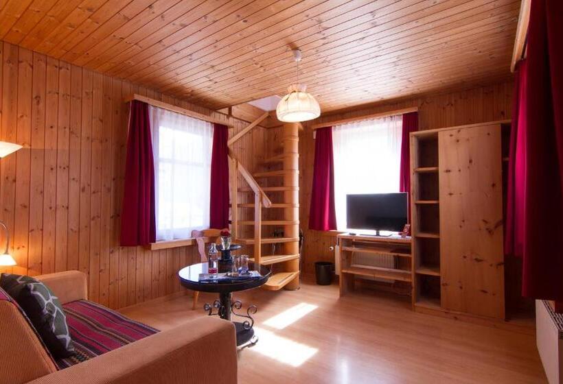 酒店 Garni Alpenrose   Grusaida