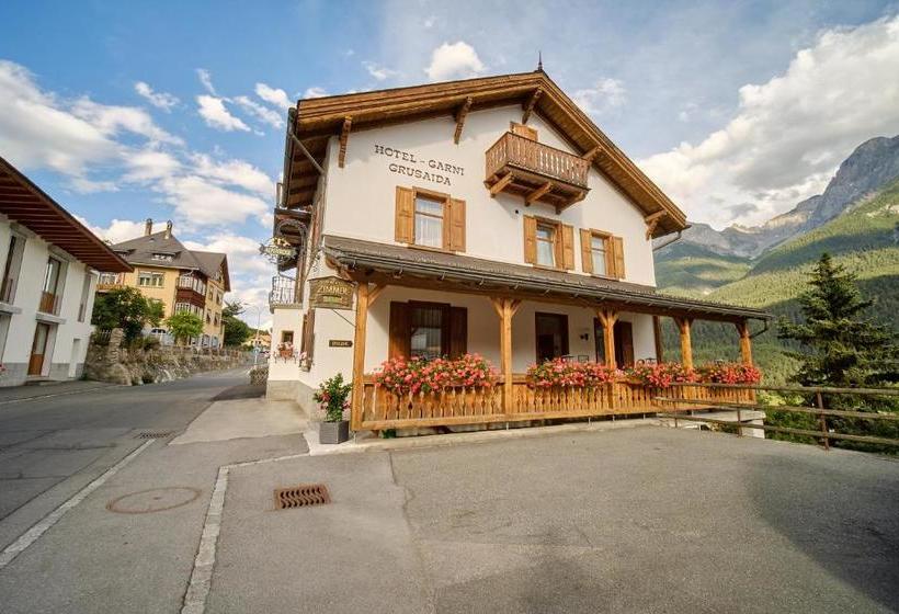 酒店 Garni Alpenrose   Grusaida