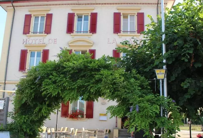 ホテル Hôtel De La Gare