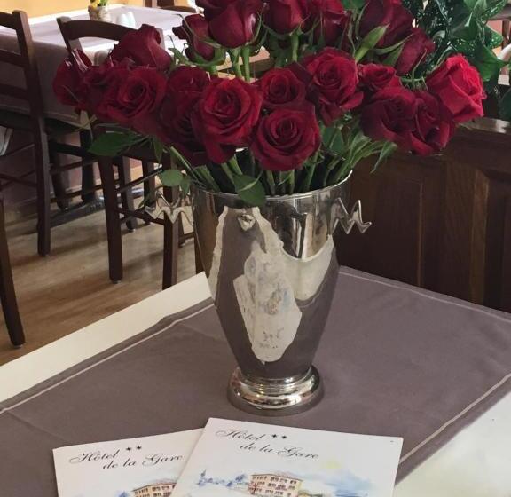 酒店 Hôtel De La Gare