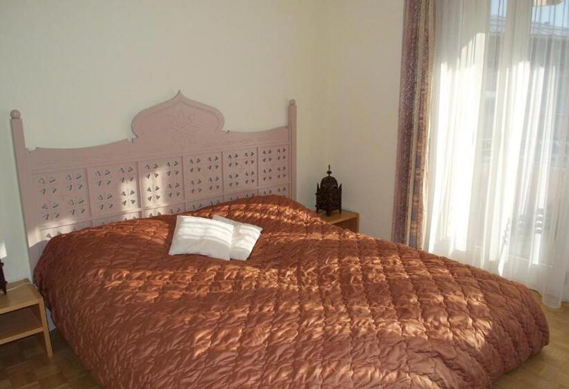 ホテル Movieworld