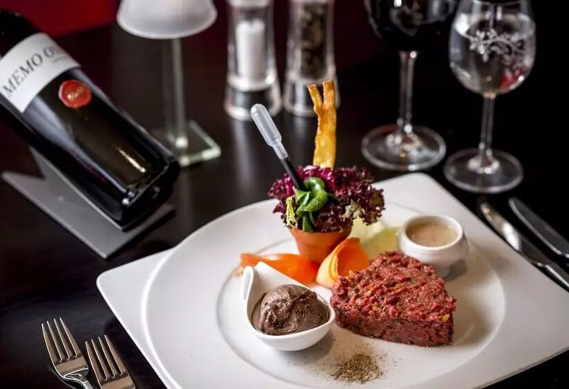 هتل Restaurant Waldhaus