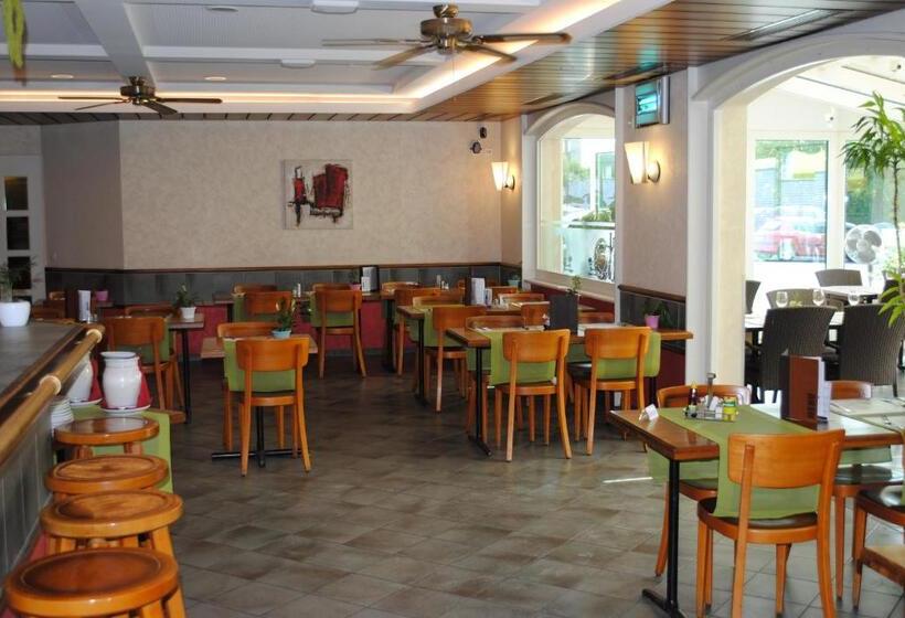 Motel Hôtel La Poularde