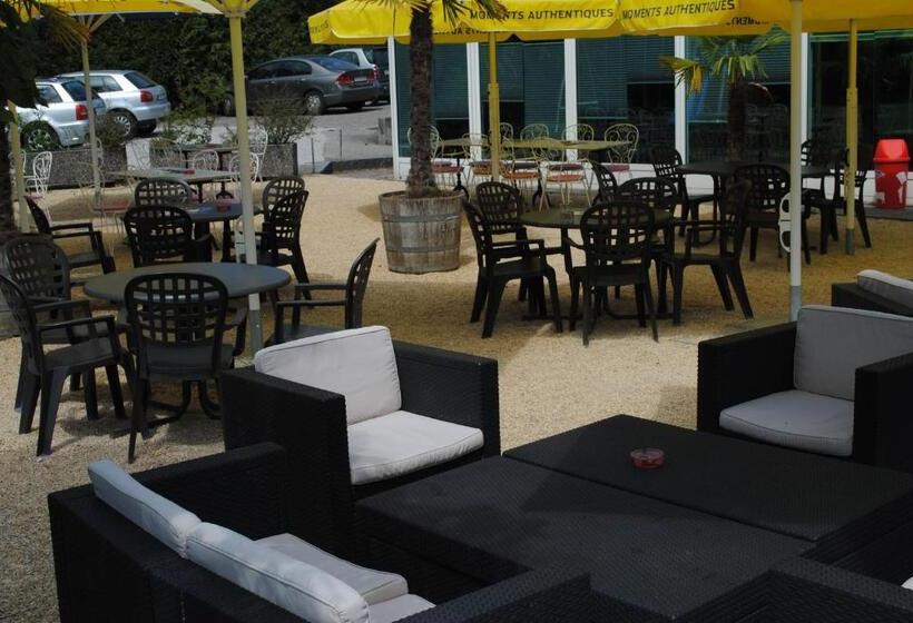 Motel Hôtel La Poularde