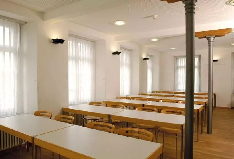 Richterswil Youth Hostel