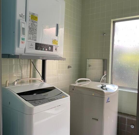 הוסטל 北アルプス麓のゲストハウス林屋 203