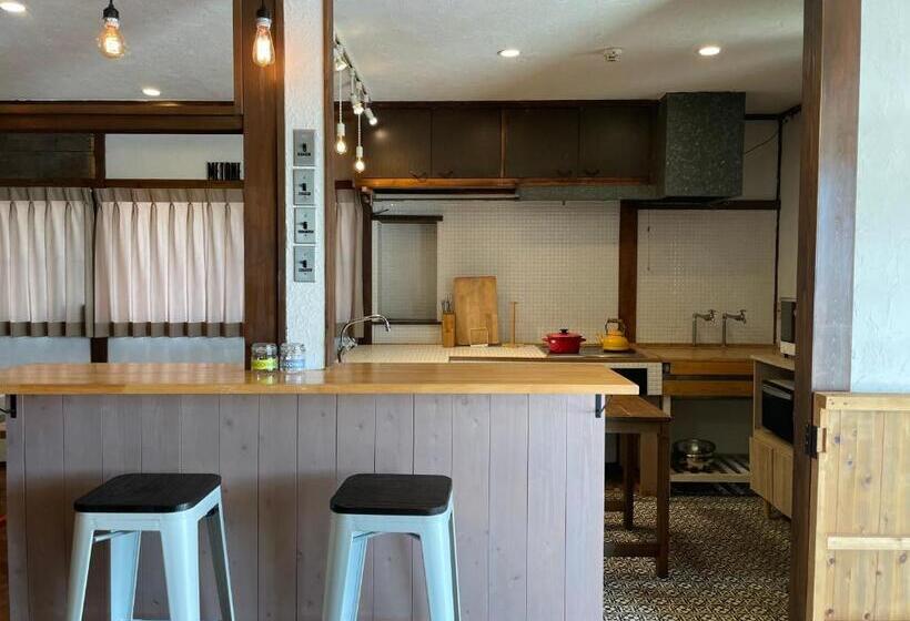 הוסטל 北アルプス麓のゲストハウス林屋 203