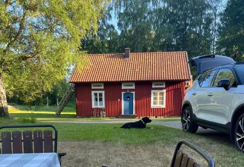 Retkeilymaja Skagagården, Sjömarken Dogs Allowed