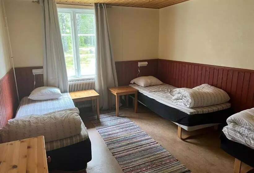 Retkeilymaja Skagagården, Sjömarken Dogs Allowed