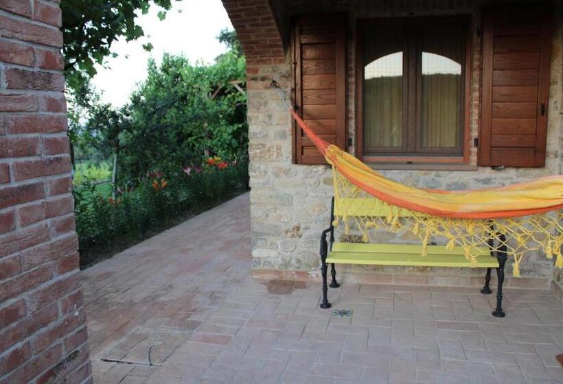 Le Pietre Parlanti Resort & Winery