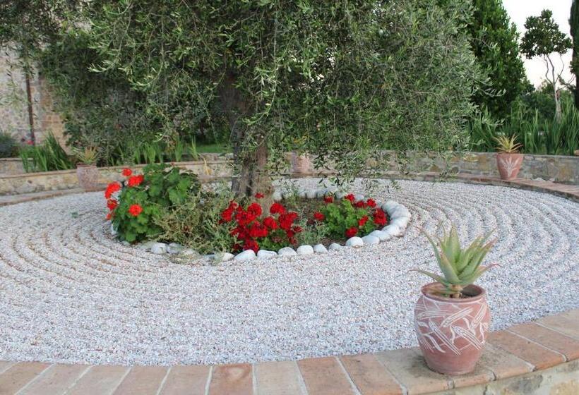 Le Pietre Parlanti Resort & Winery