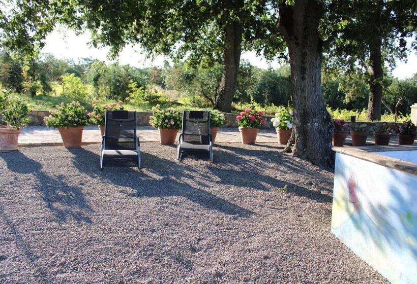 Le Pietre Parlanti Resort & Winery