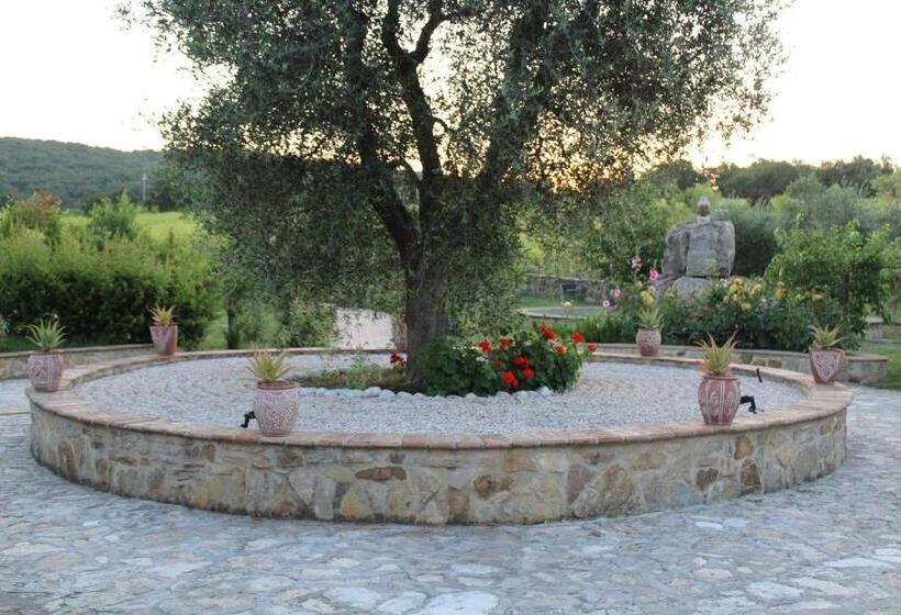 Le Pietre Parlanti Resort & Winery