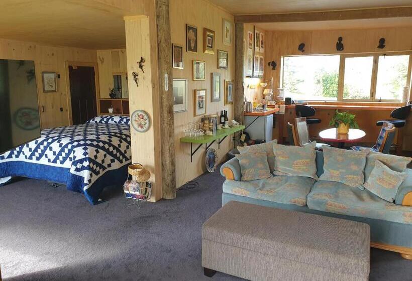 ペンション Shargmor Stable