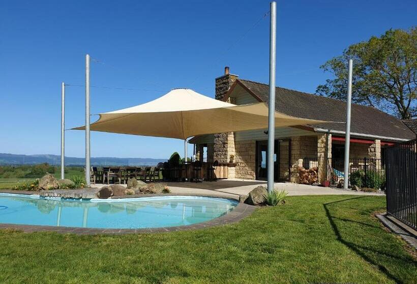 ペンション Shargmor Stable