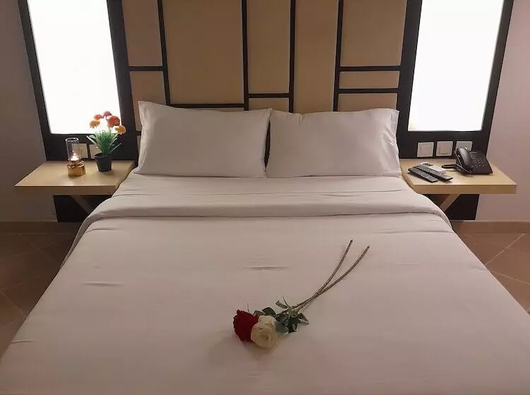 هتل Hôtel De La Medina