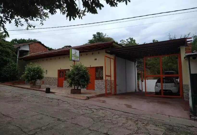 Hotelli La Posada Del Coyote