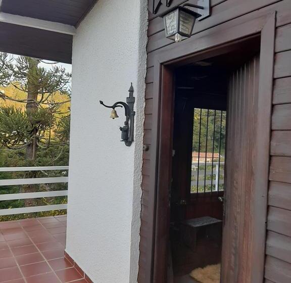 펜션 Pippo Suítes Campos Do Jordão