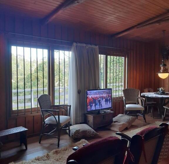 펜션 Pippo Suítes Campos Do Jordão