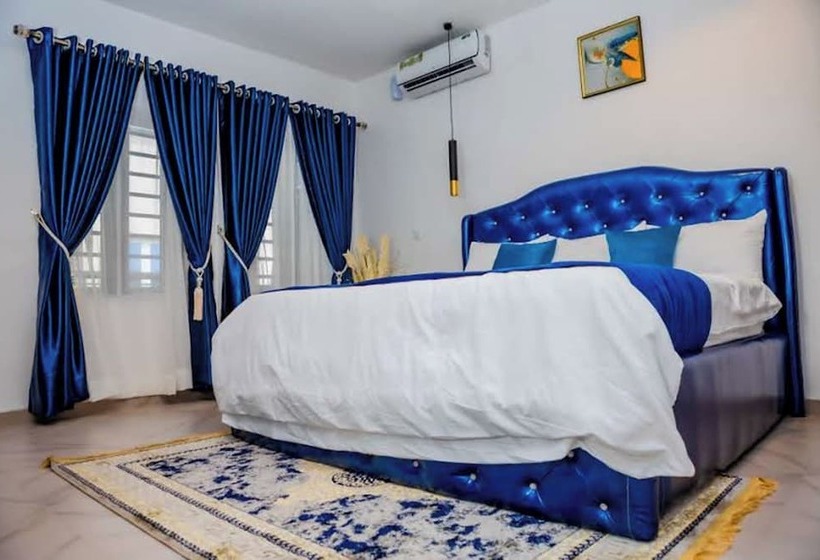 El Elyon Hotel And Suites