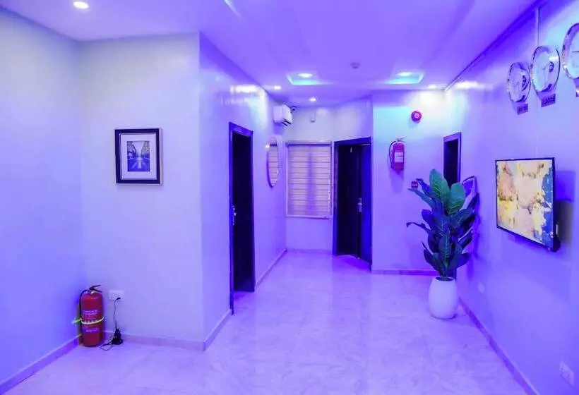 El Elyon Hotel And Suites