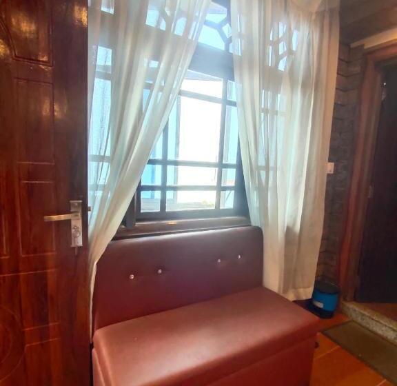 Hotel Ratna Villa Inn