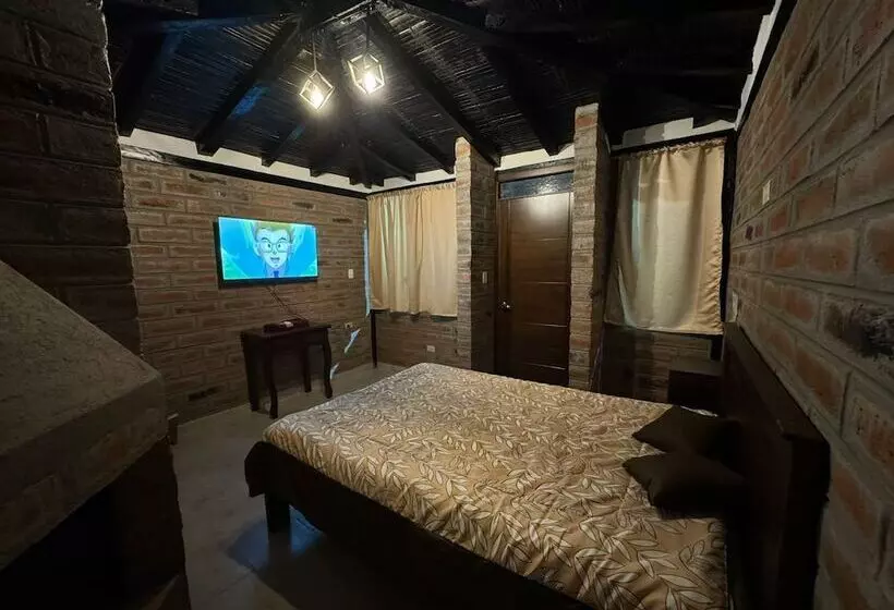 ホテル Uksha Wasi Hospedaje