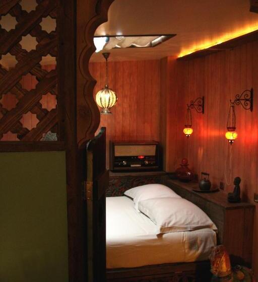 住宿加早餐  Boat  Opoe Sientje