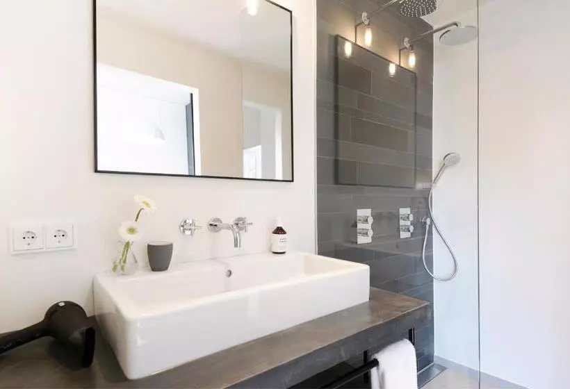 Het Raadhuys   Design B&b