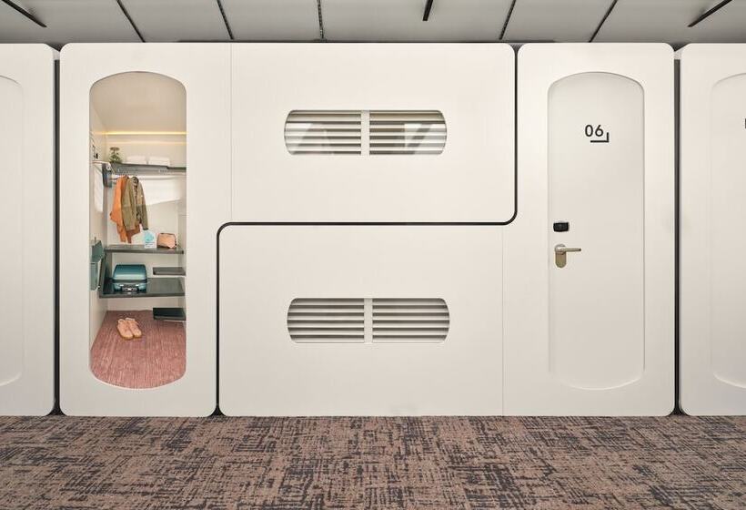 ホテル Cityhub Amsterdam