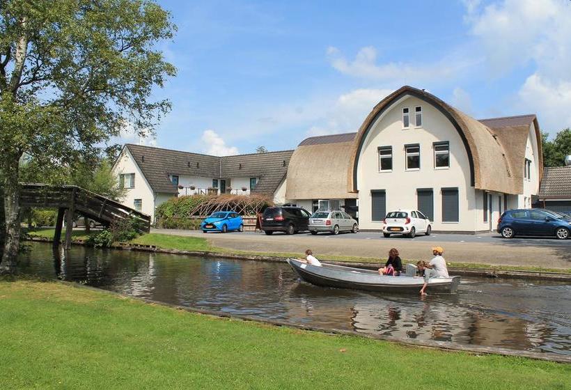 هتل Giethoorn