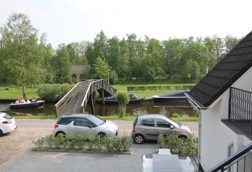 هتل Giethoorn