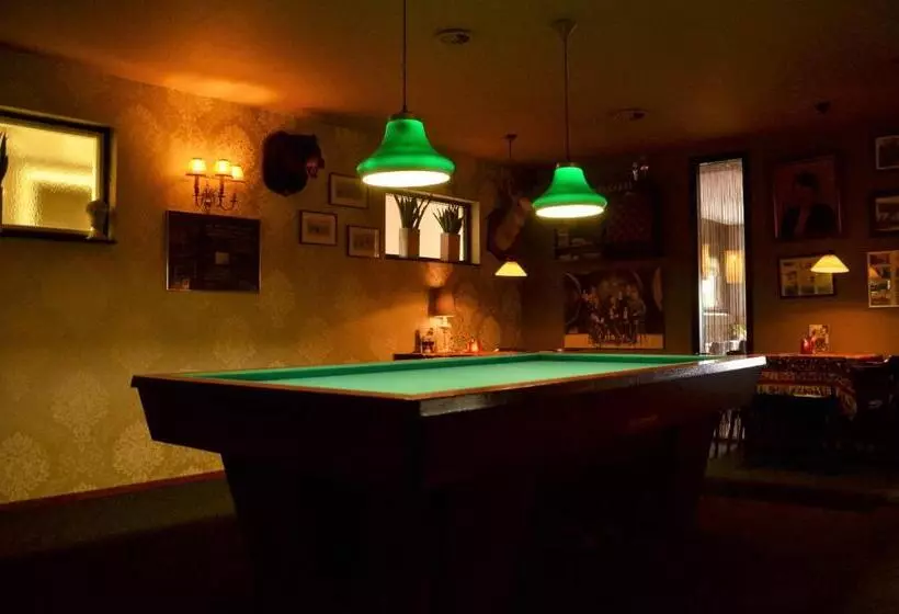ホテル Restaurant De Engel