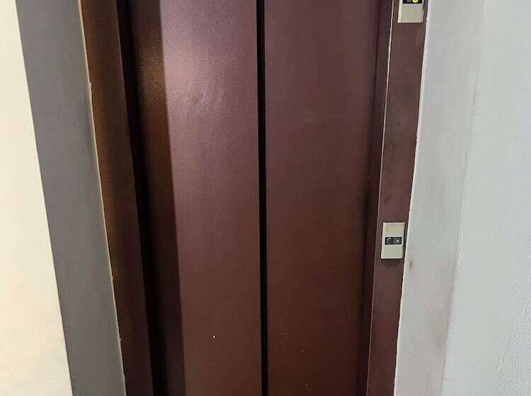 فندق Hostal Restaurante San Roque