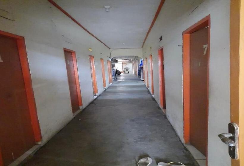 Hotel Spot On 93908 Angel Guest House