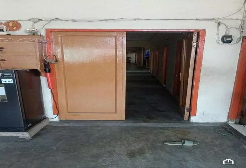 ホテル Spot On 93908 Angel Guest House