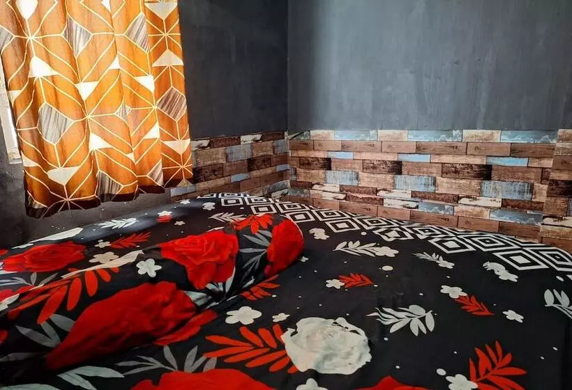 ホテル Spot On 93908 Angel Guest House