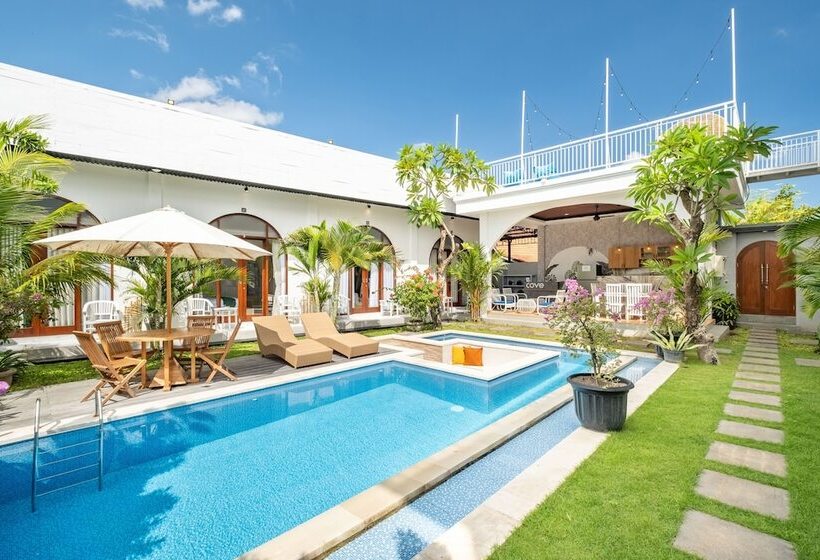 Отель Cove Ume Nerus