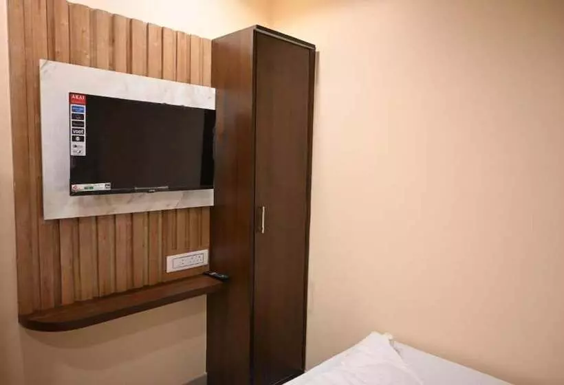Fabhotel Granotel