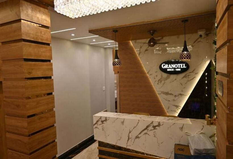 Fabhotel Granotel