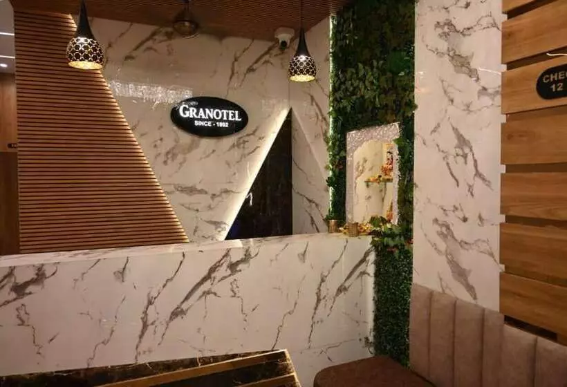 Fabhotel Granotel