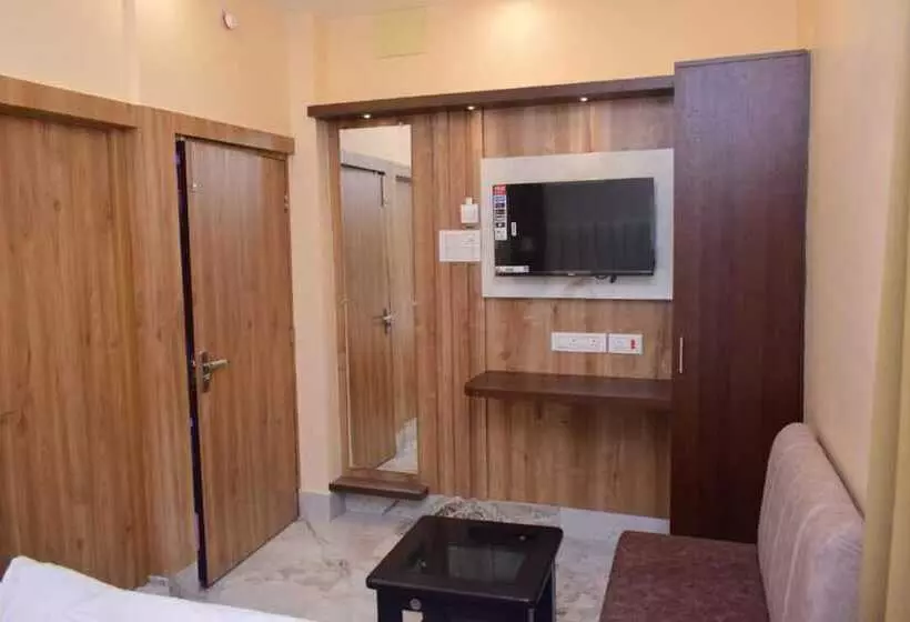 Fabhotel Granotel