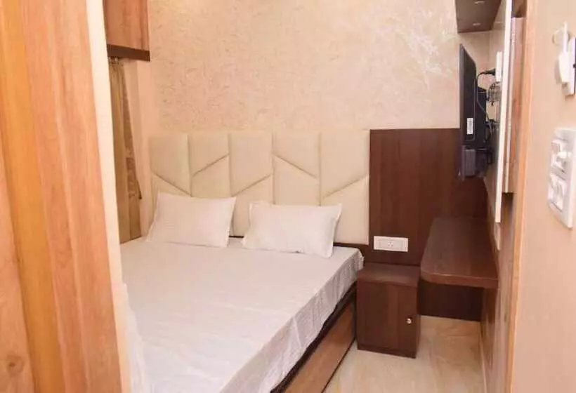 Fabhotel Granotel