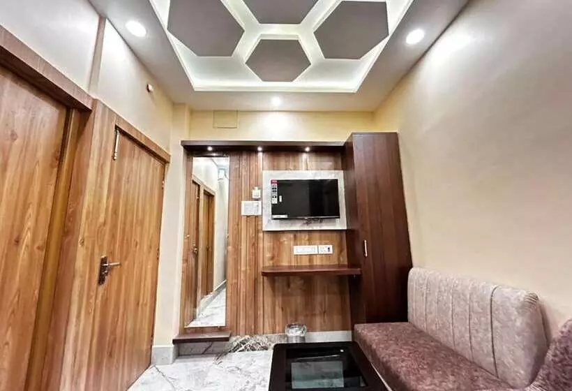 Fabhotel Granotel