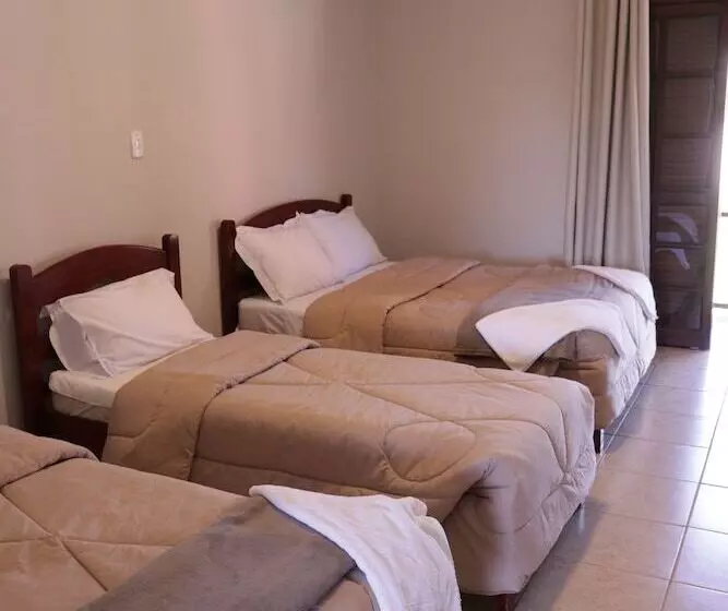 Hotelli Pousada Apear