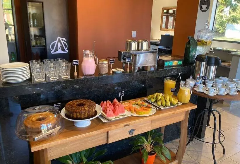 Hotelli Pousada Apear