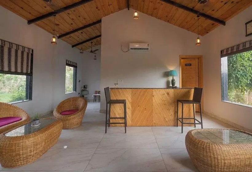 Hotelli The Destin Ekaant By 3tree Group